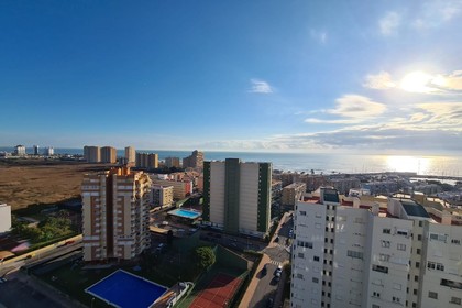 Apartment zu verkaufen in Playa de la Pobla de Farnals, Valencia. 
