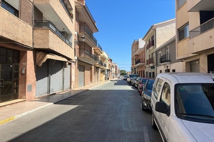 Flats verkoop in Nucleo Urbano, Rafelbunyol, Valencia. 