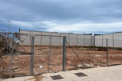 Terrain industriel vendre en Poligo, Rafelbunyol, Valencia. 